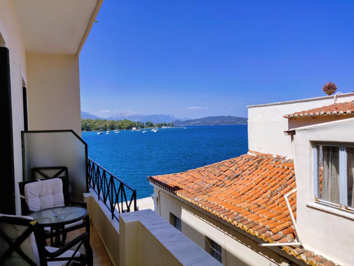 The Manessi City Boutique Hotel Poros Town ภายนอก รูปภาพ