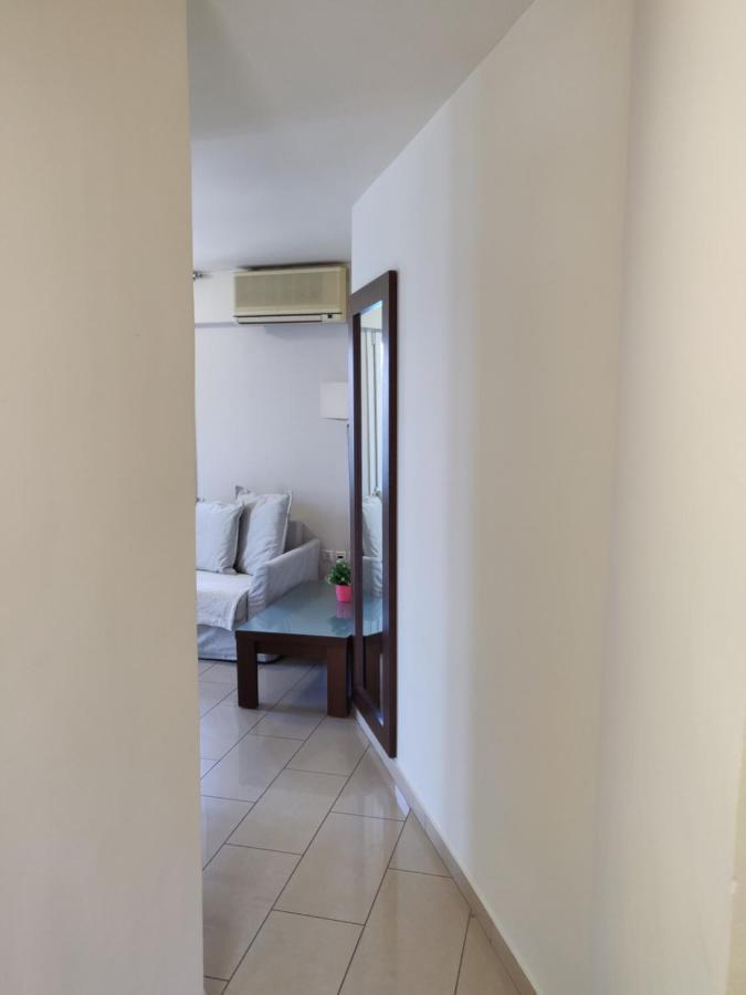 The Manessi City Boutique Hotel Poros Town ภายนอก รูปภาพ