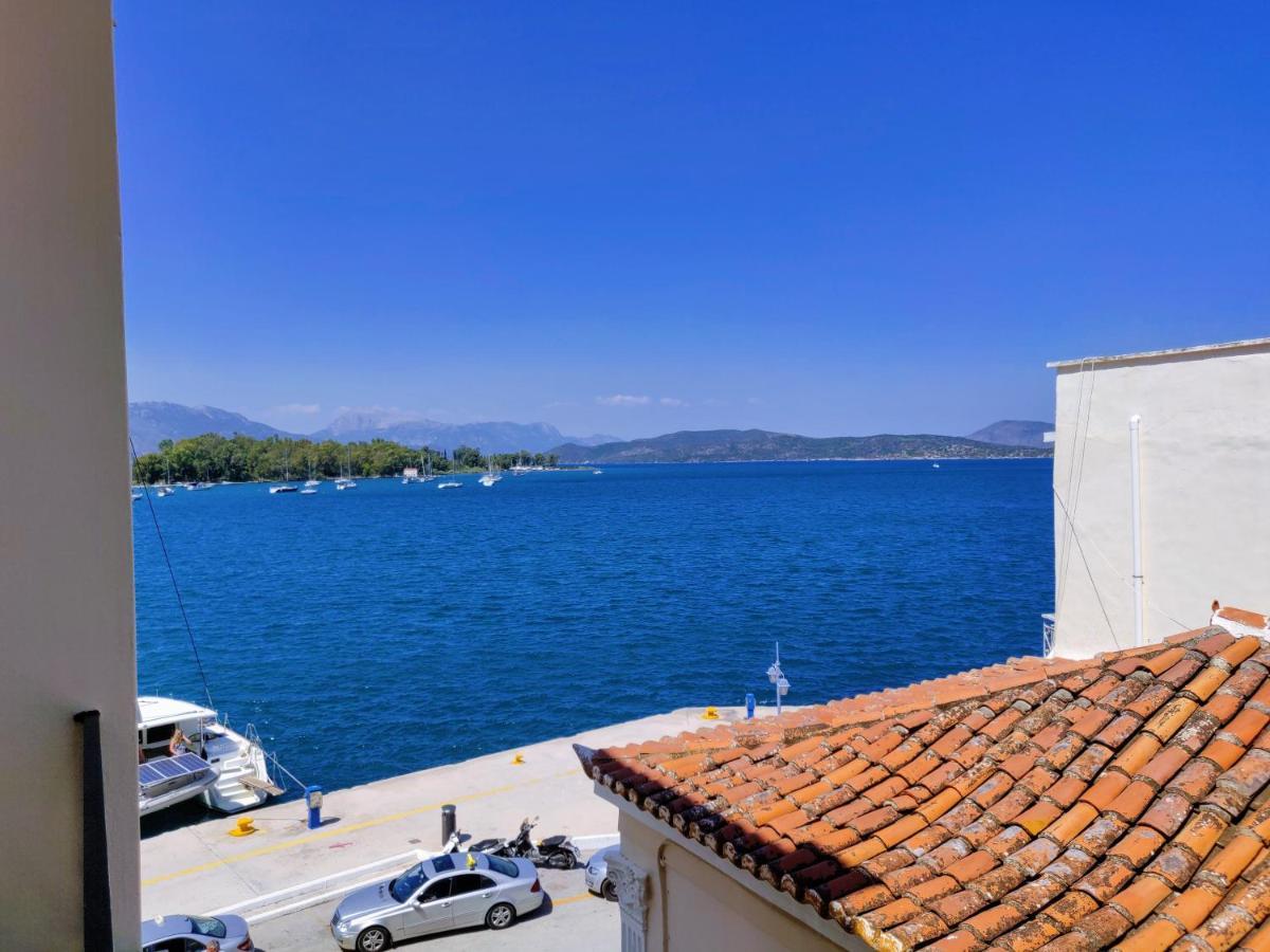 The Manessi City Boutique Hotel Poros Town ภายนอก รูปภาพ